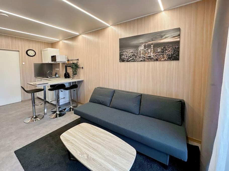 Tiny House Pour 4 A Disneyland Paris Coutevroult Экстерьер фото