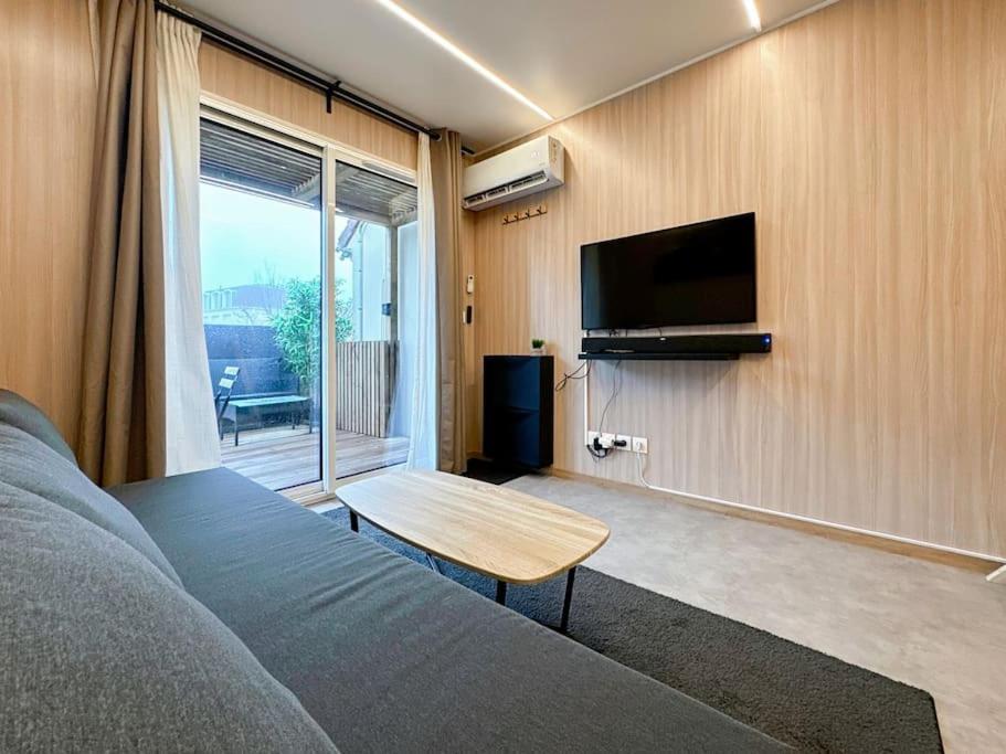 Tiny House Pour 4 A Disneyland Paris Coutevroult Экстерьер фото