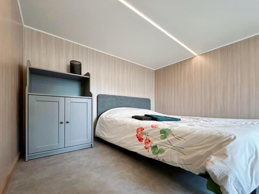 Tiny House Pour 4 A Disneyland Paris Coutevroult Экстерьер фото